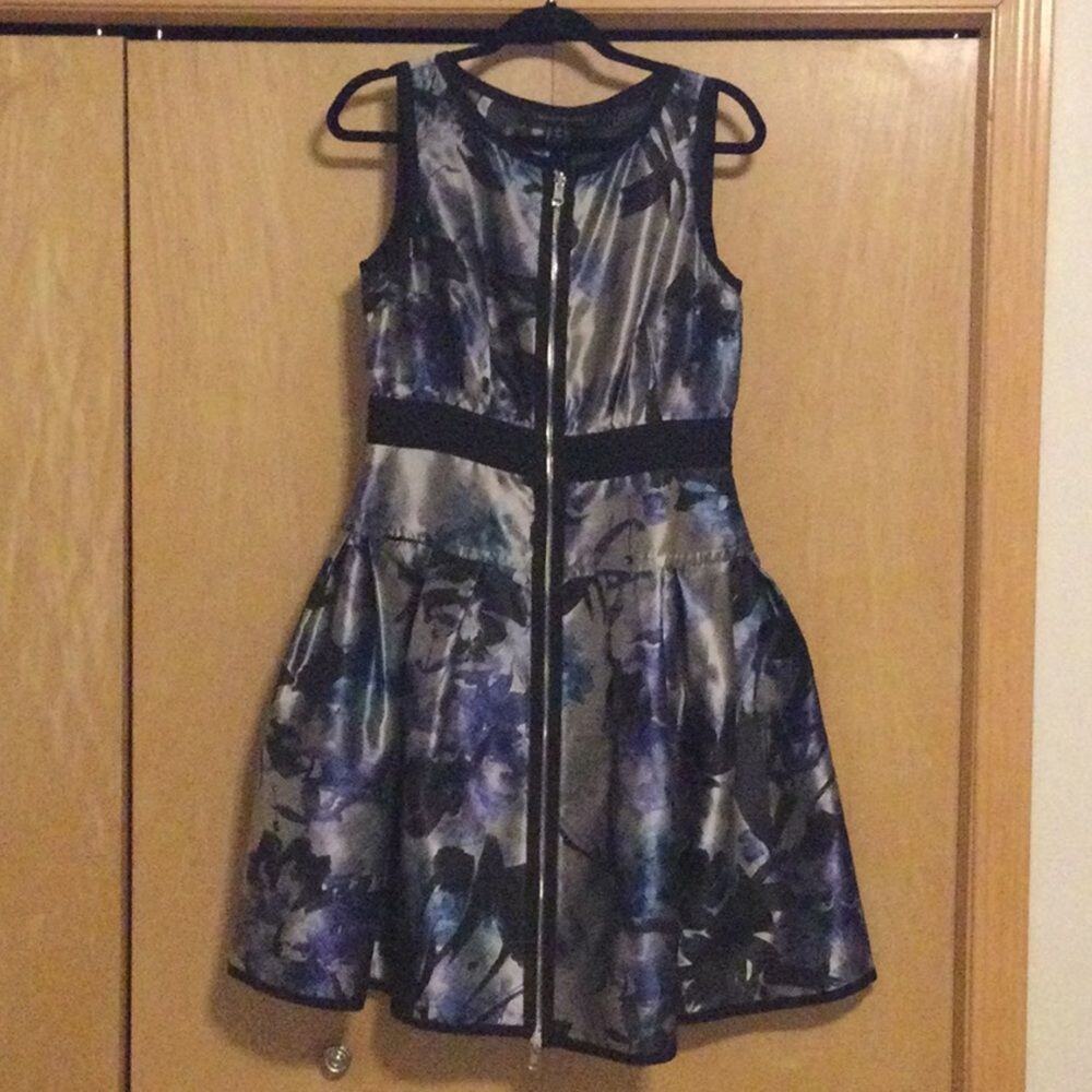 Carmen Marc valvo print satin multi print dress - Picture 3 of 10